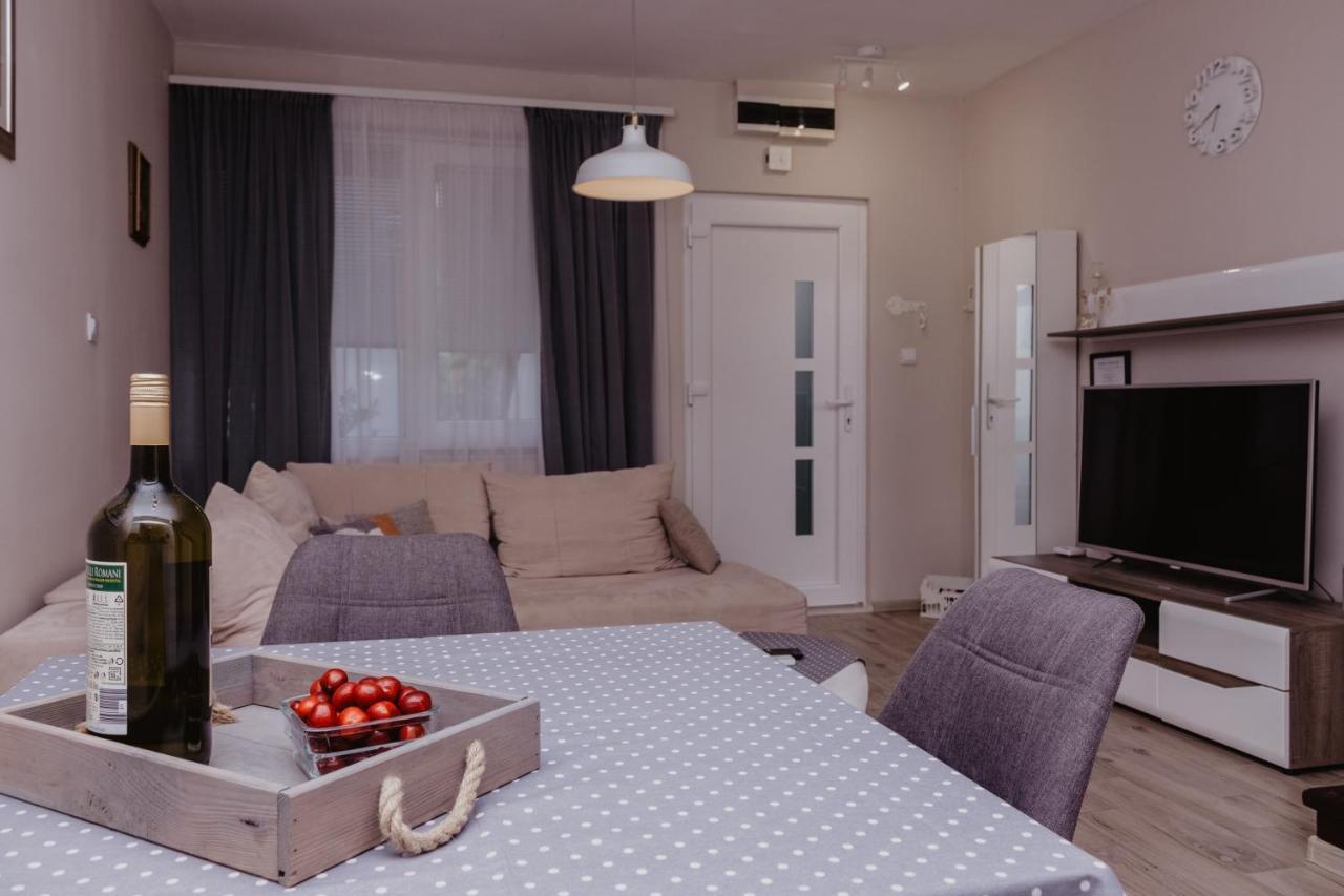 Apartment Tea Сплит Екстериор снимка